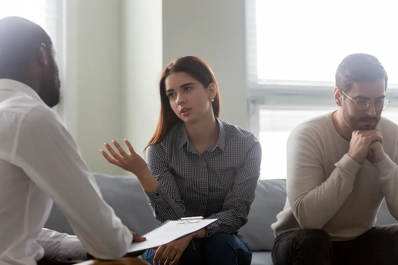 Who Can Benefit from Debt Mediation Farnborough